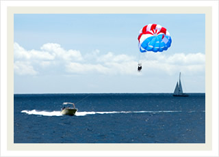 Parasail Hawaii tours and the best Ko Olina parasailing adventure tour discounts.